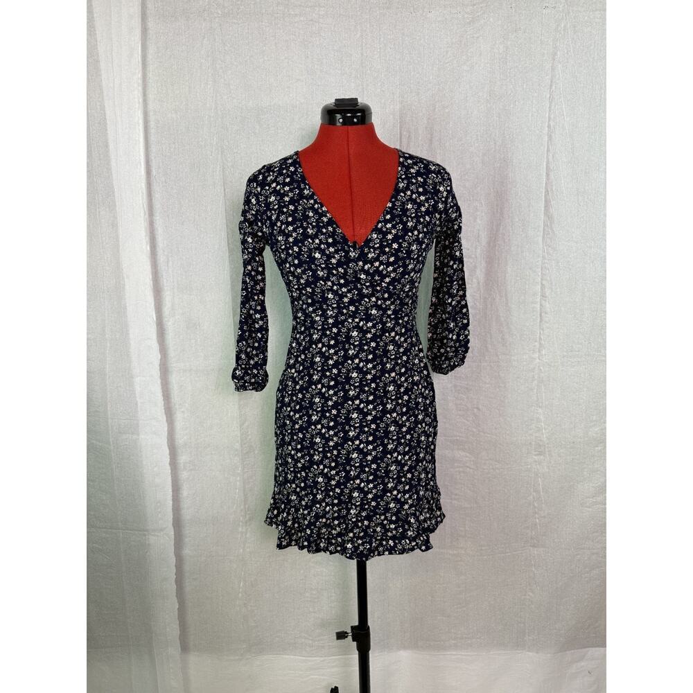 Hollister Dress Size XXS Blue Floral Skater 3/4 Sleeve Tie Back Mini D074